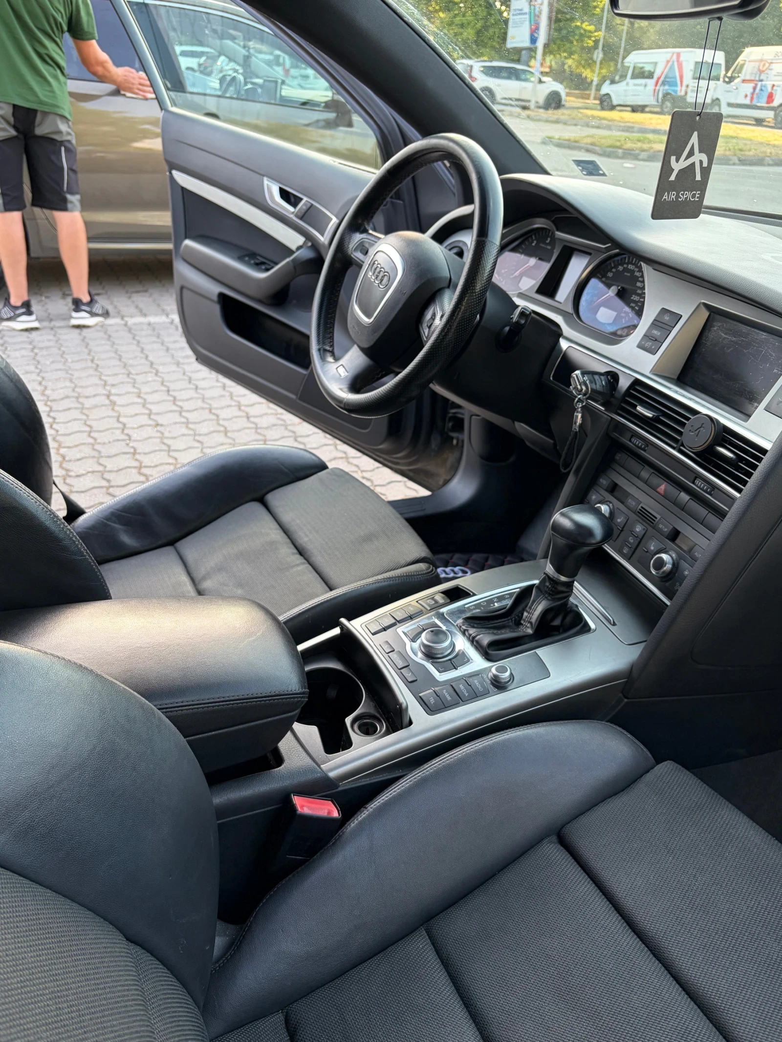 Audi A6 C6, снимка 6 - Автомобили и джипове - 55118889