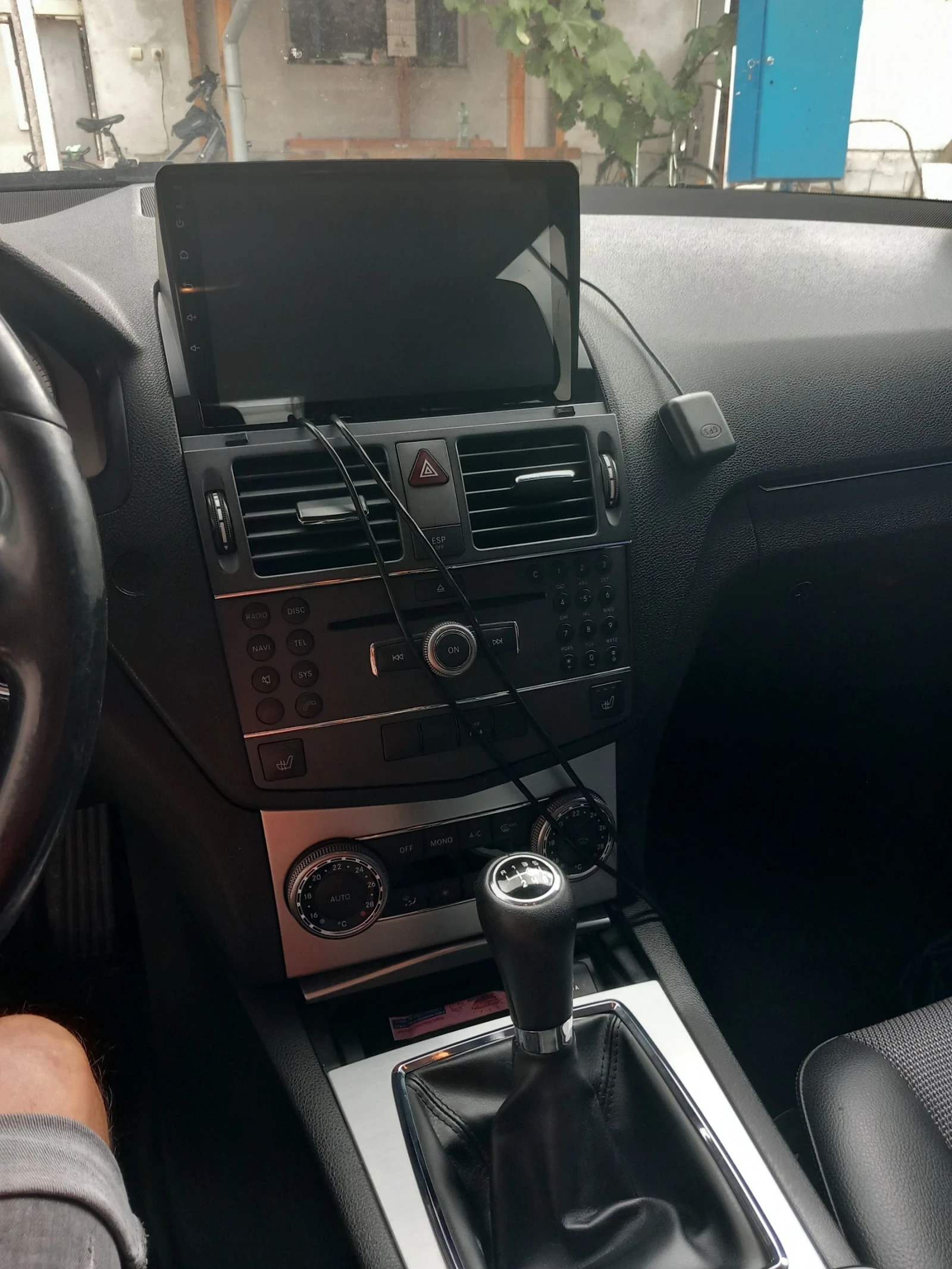 Mercedes-Benz C 220, снимка 11 - Автомобили и джипове - 55173479