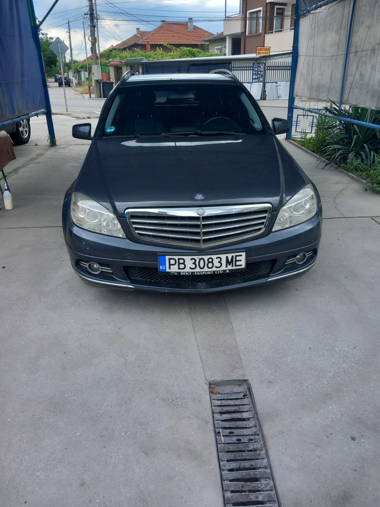 Mercedes-Benz C 220