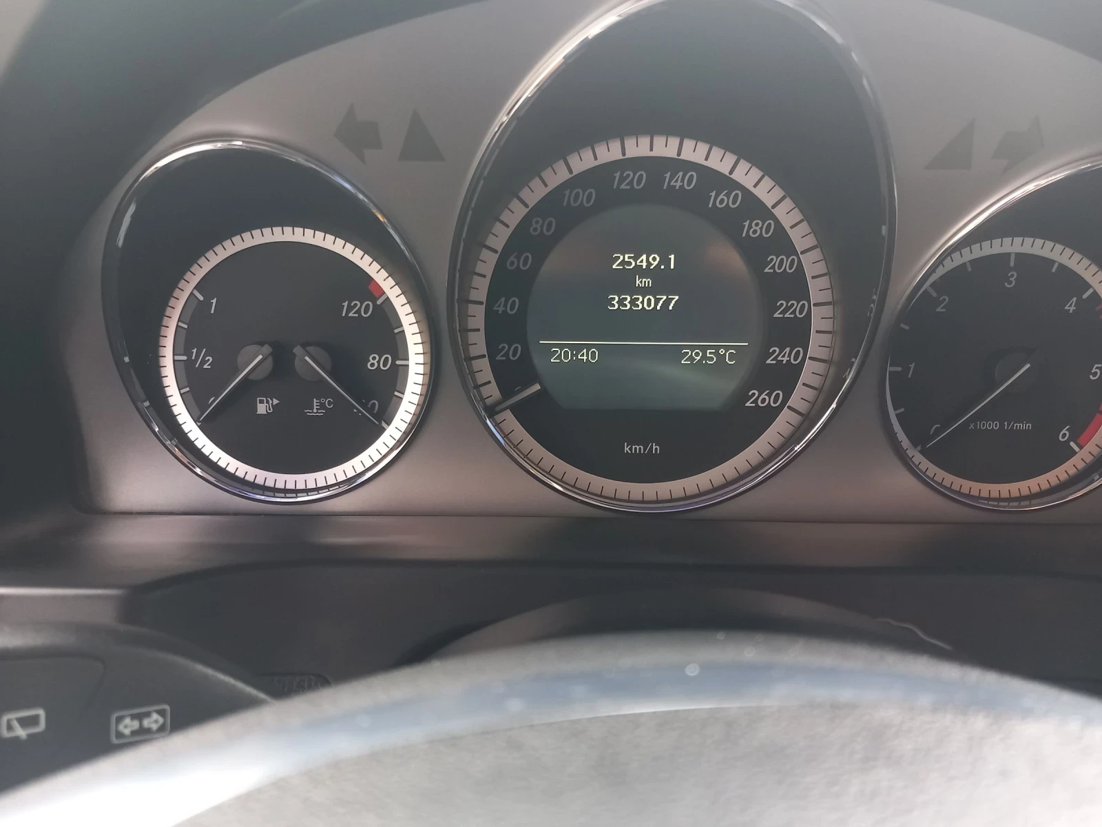 Mercedes-Benz C 220, снимка 7 - Автомобили и джипове - 55173479