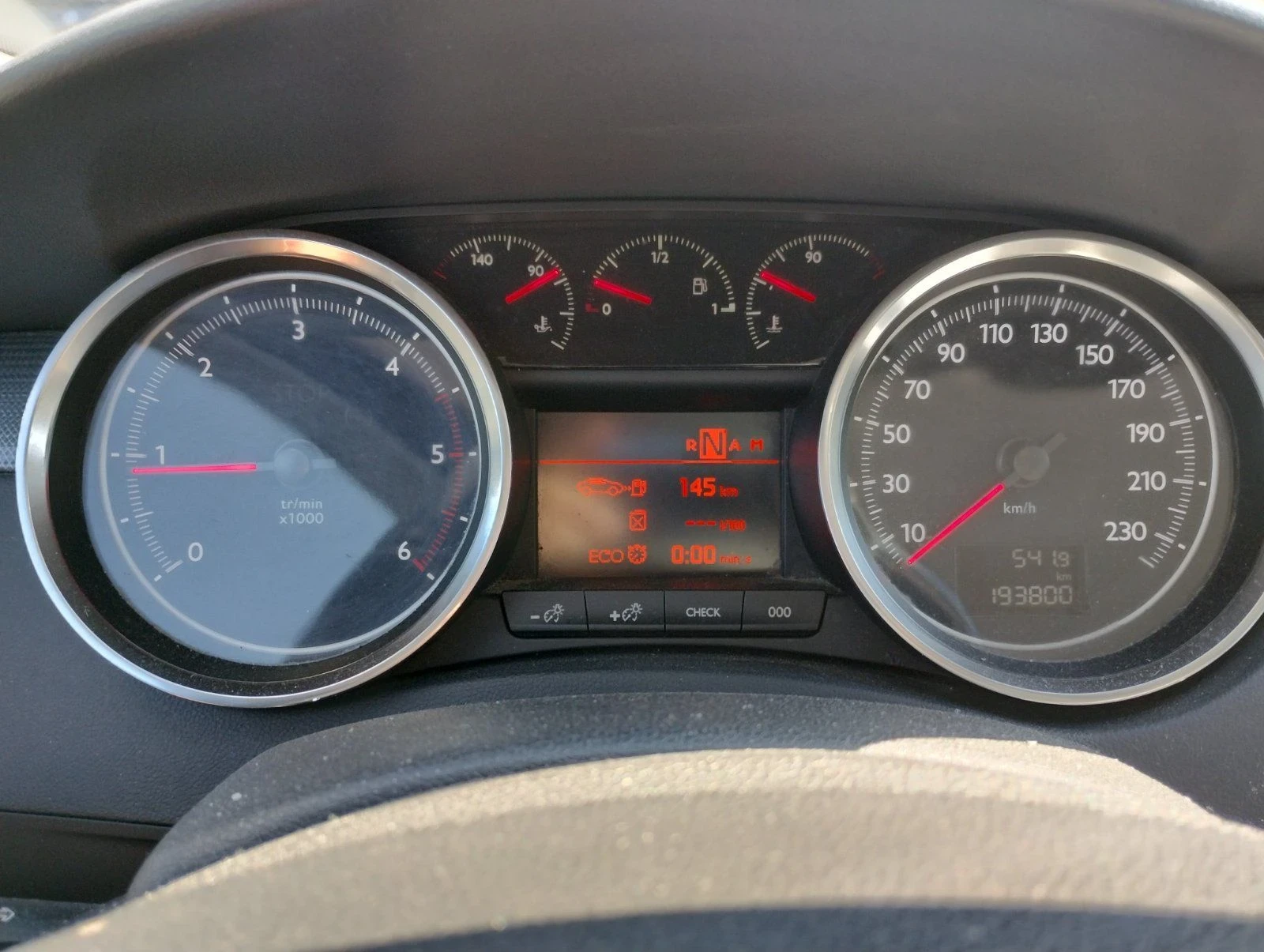 Peugeot 508 1.6 HDI AUTOMAT , снимка 8 - Автомобили и джипове - 55584091