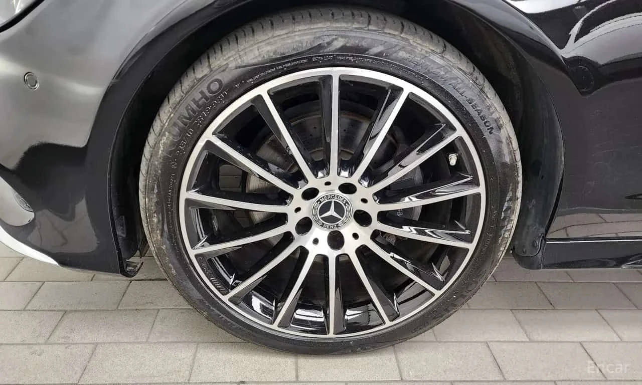 Mercedes-Benz CLS 250 4MATIC AMG Line, снимка 5 - Автомобили и джипове - 55707988