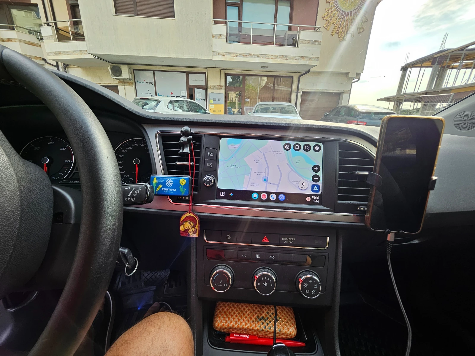 Seat Leon, снимка 6 - Автомобили и джипове - 55925788