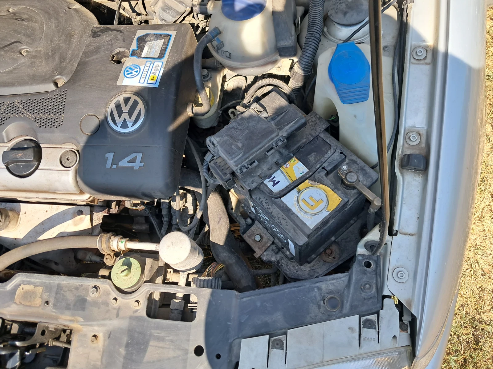 VW Polo 1.4, снимка 10 - Автомобили и джипове - 56136899