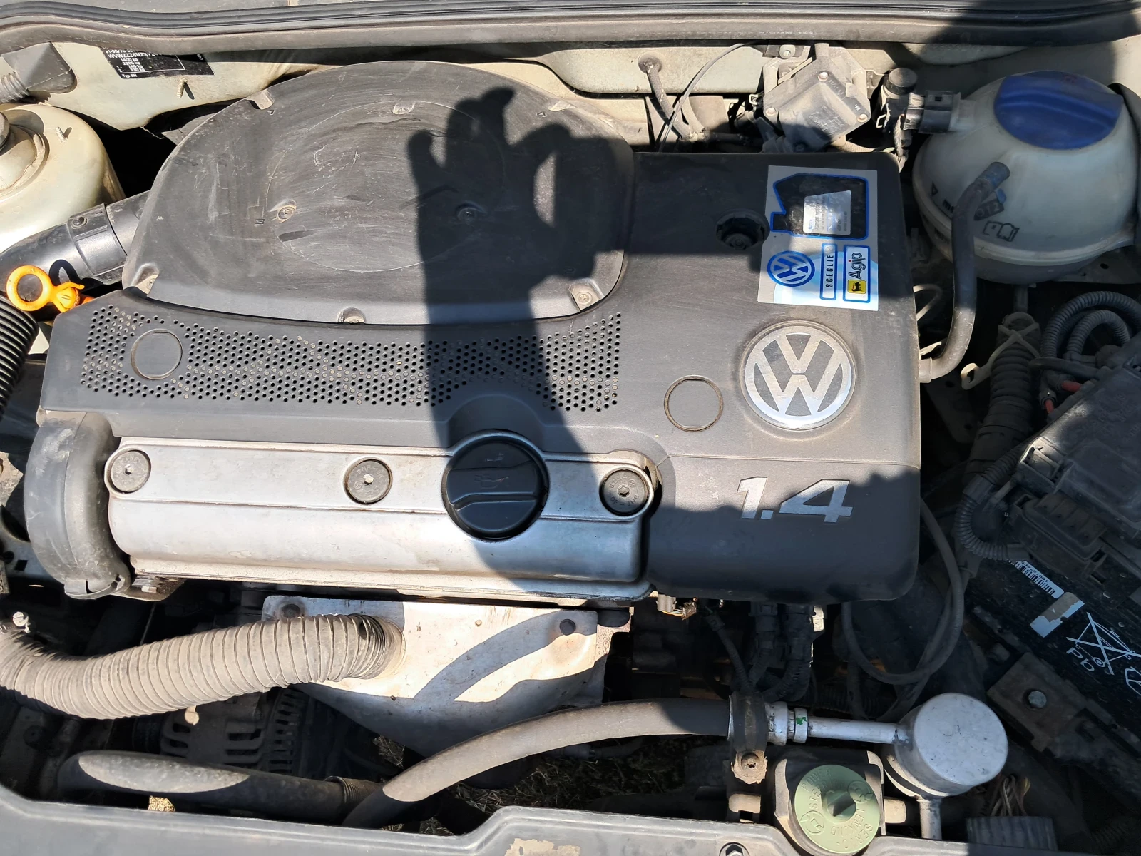 VW Polo 1.4, снимка 9 - Автомобили и джипове - 56136899