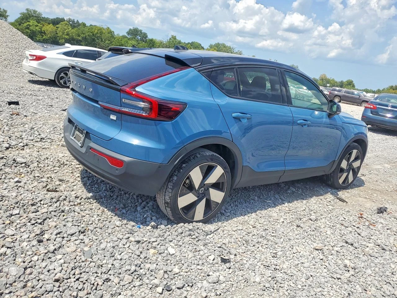 Volvo C40 P8 Recharge Ultimate | Mobile.bg � ����������� 3