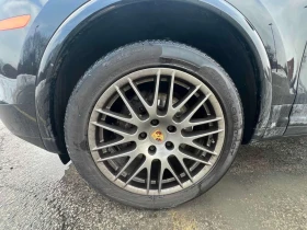 Porsche Cayenne AWD 4dr  CARFAX, снимка 7