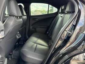 Lexus UX 300h  * CARFAX * ОПЦИЯ ЗА ФИНАНСИРАНЕ, снимка 13