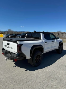 Toyota Tacoma 4WD TRD Sport Hybrid Double Cab 5' Bed AT - 55000 € / 107570.65 лв. - 30262615 6