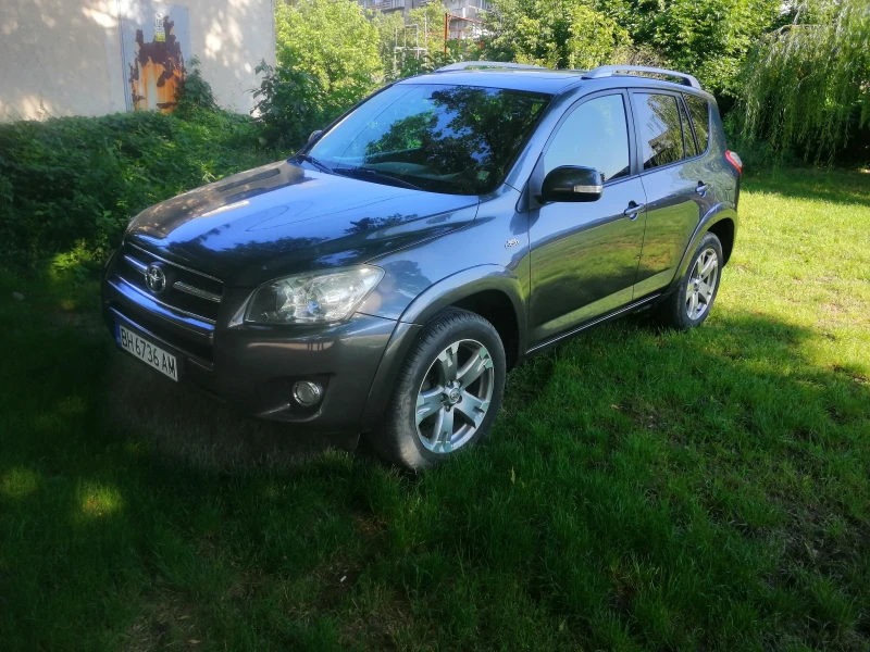 Toyota Rav4, снимка 1 - Автомобили и джипове - 46930761