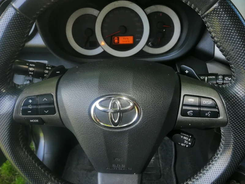 Toyota Rav4, снимка 7 - Автомобили и джипове - 46930761