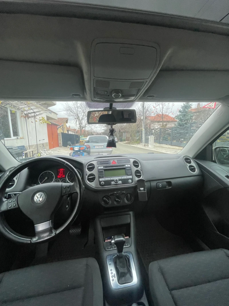 VW Tiguan, снимка 5 - Автомобили и джипове - 48237114