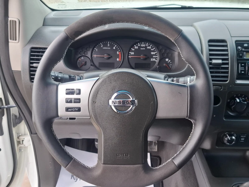 Nissan Navara 2.5/190к.с./Клима, снимка 8 - Автомобили и джипове - 52689772