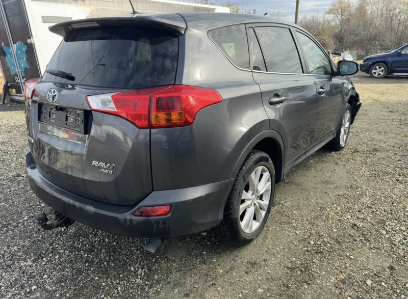 Toyota Rav4 2.2d4d 150 кс На части!, снимка 5 - Автомобили и джипове - 53289978