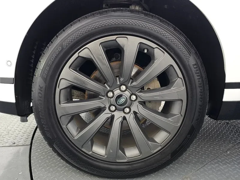 Land Rover Range Rover Velar, снимка 5 - Автомобили и джипове - 54515150