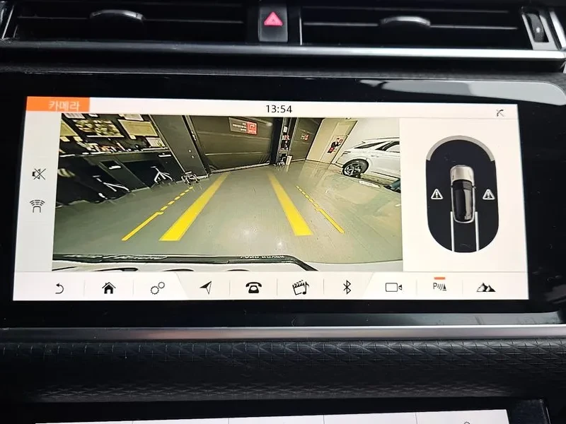 Land Rover Range Rover Velar, снимка 15 - Автомобили и джипове - 54515150