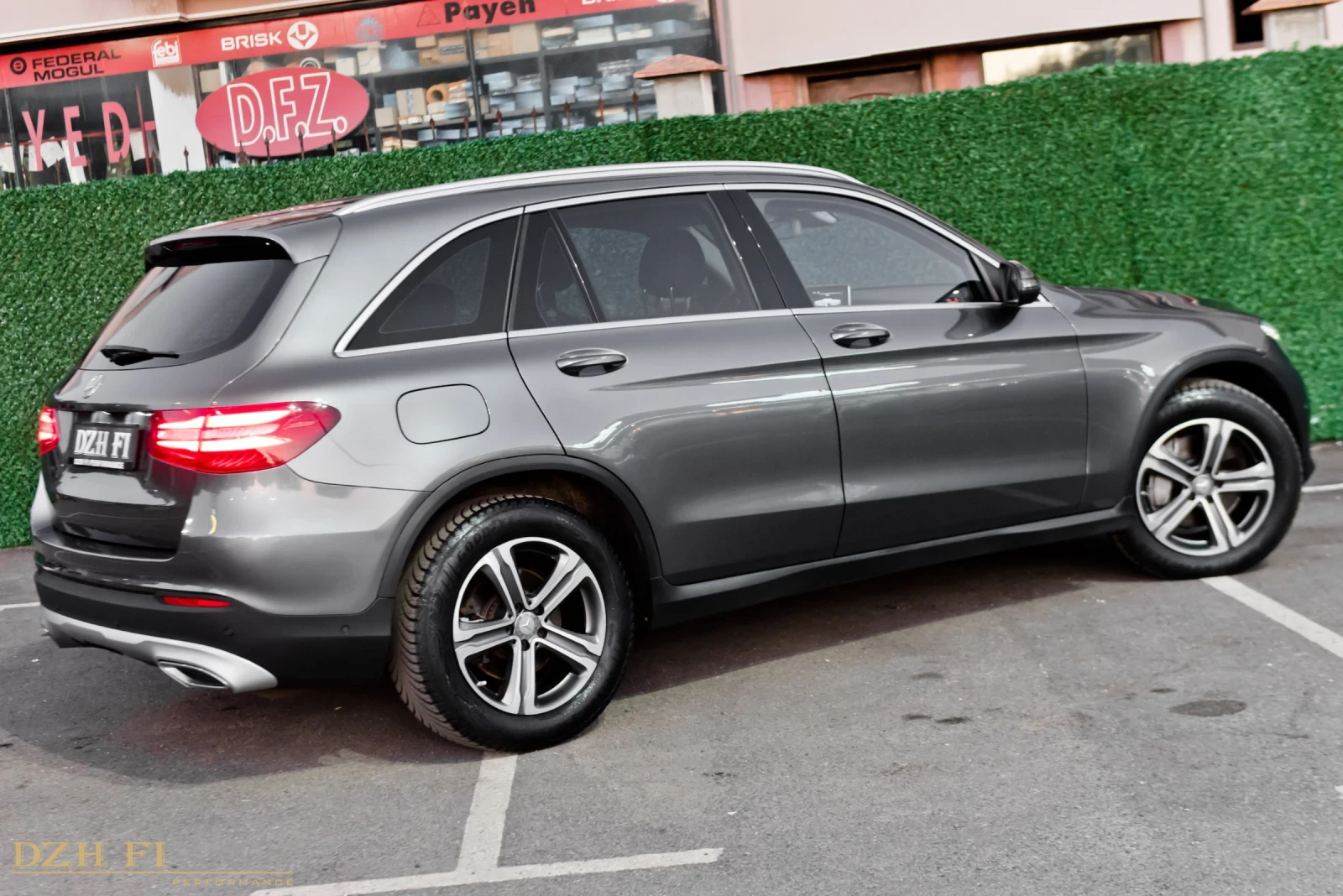 Mercedes-Benz GLC 220 D* 4MATIC* 170KC* 9G-TRONIC* LED - изображение 5