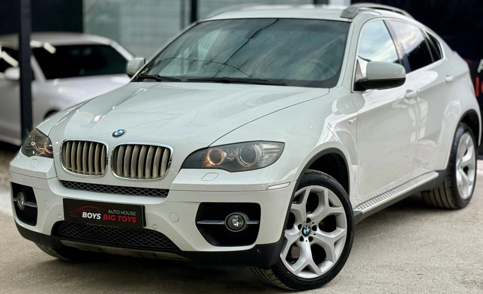 BMW X6 БялаПера* 4.0D* Xdrive* Камера* 4х4* Уникат - изображение 2