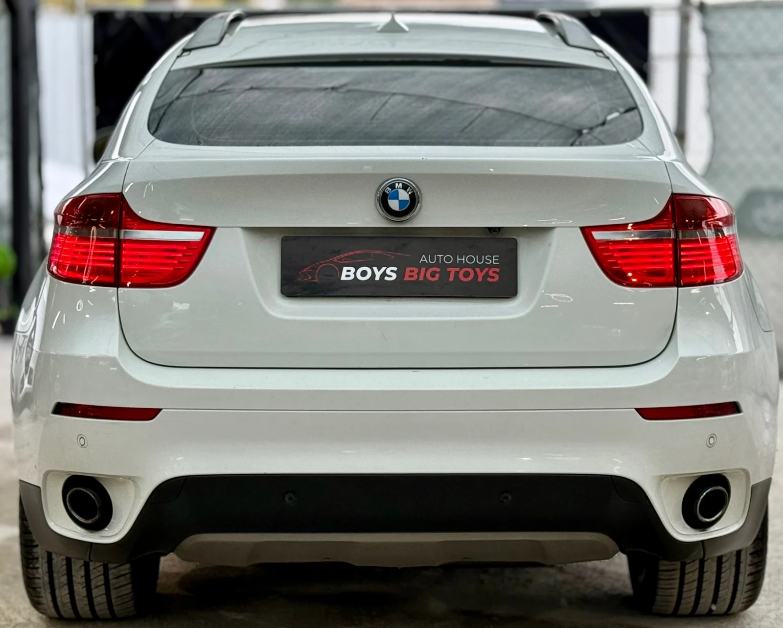 BMW X6 БялаПера* 4.0D* Xdrive* Камера* 4х4* Уникат - изображение 8