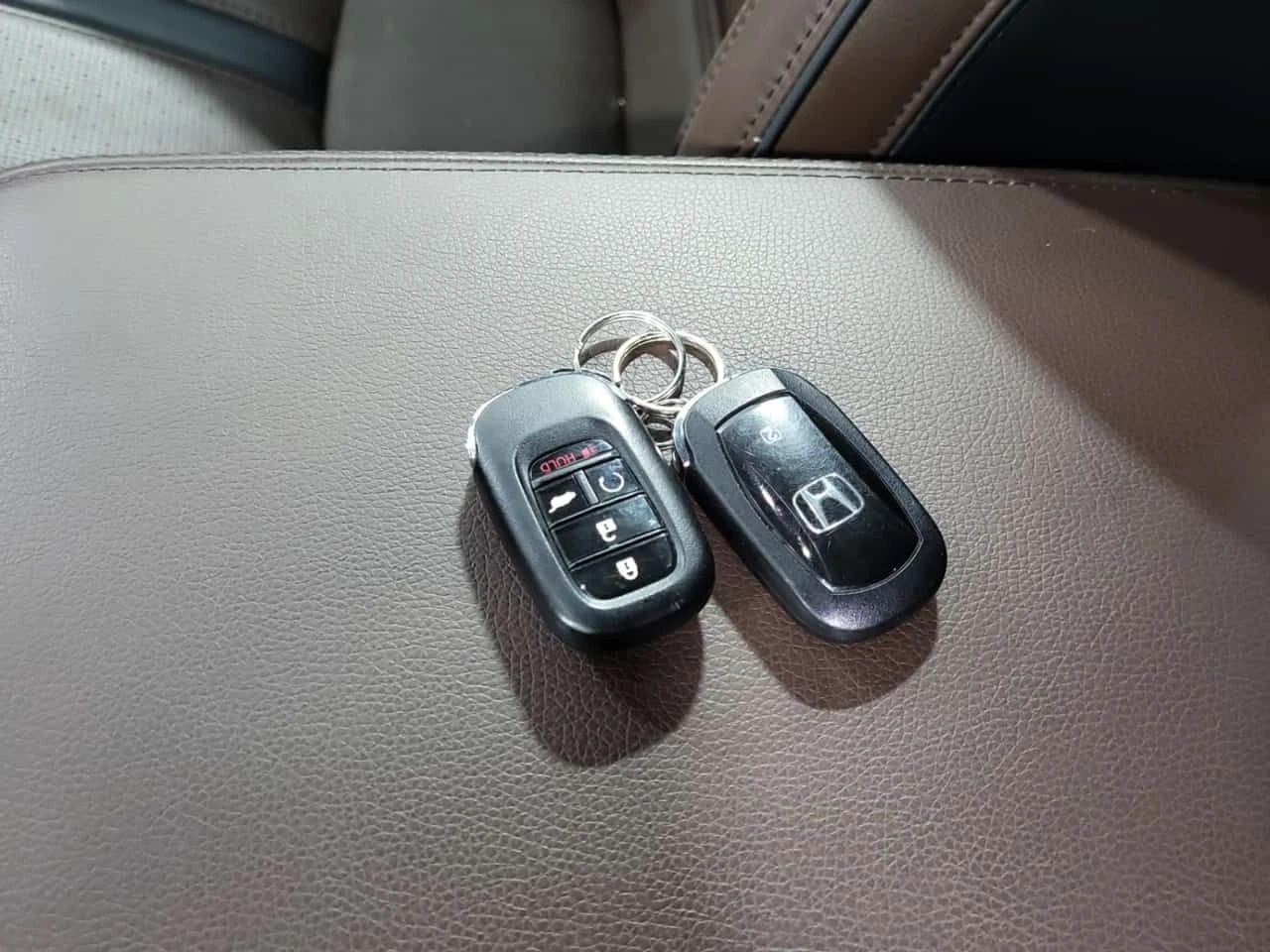 Honda Pilot Touring  CARFAX, снимка 14 - Автомобили и джипове - 53904977