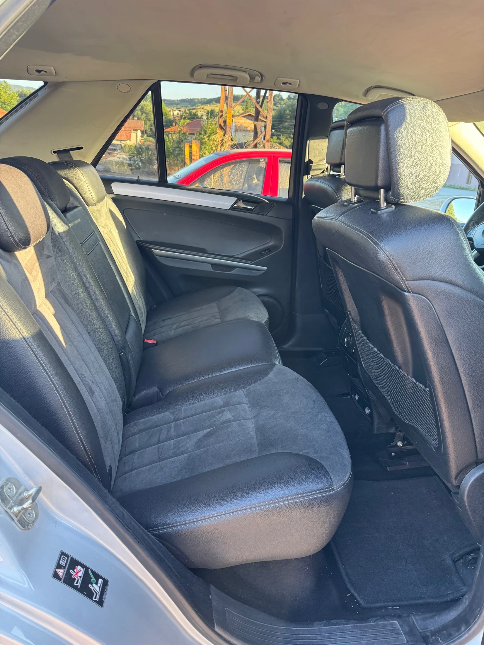 Mercedes-Benz ML 320, снимка 5 - Автомобили и джипове - 54179149