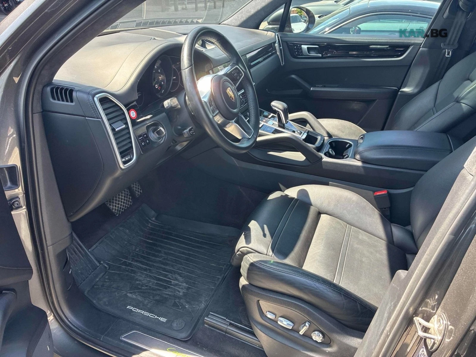 Porsche Cayenne E-Hybrid АВТОКРЕДИТ ЦЕНА ДО БЪЛГАРИЯ, снимка 6 - Автомобили и джипове - 54790220
