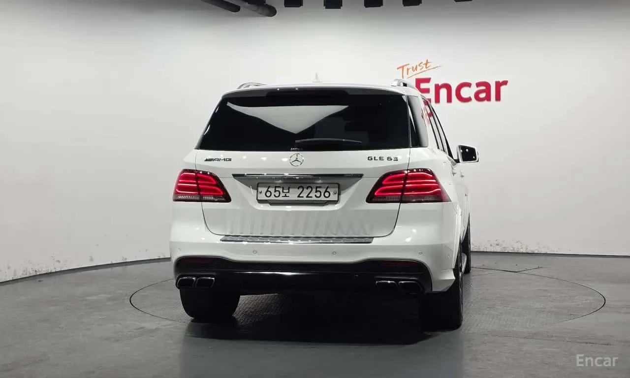 Mercedes-Benz GLE 63 AMG * AMG GLE63 4MATIC * , снимка 4 - Автомобили и джипове - 55569605