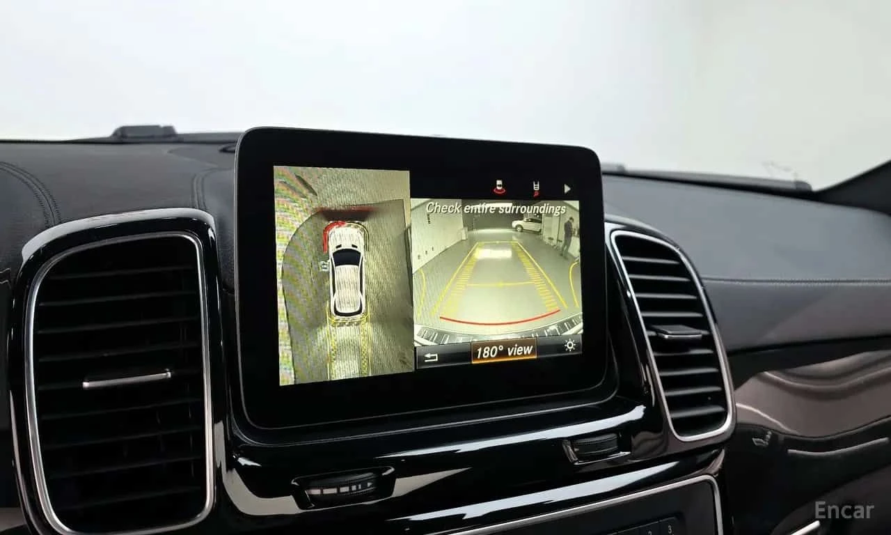 Mercedes-Benz GLE 63 AMG * AMG GLE63 4MATIC * , снимка 15 - Автомобили и джипове - 55569605