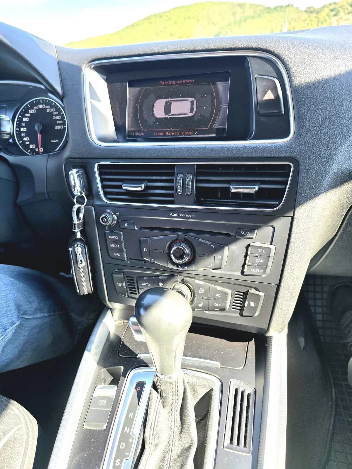 Audi Q5, снимка 14 - Автомобили и джипове - 56370019