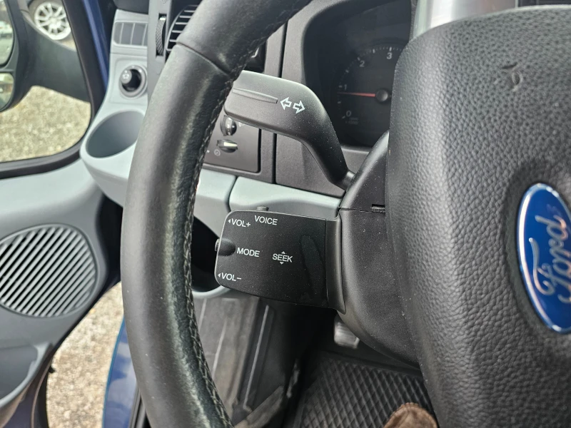 Ford Transit 3.2TDCI 200KC, снимка 14 - Бусове и автобуси - 52340183