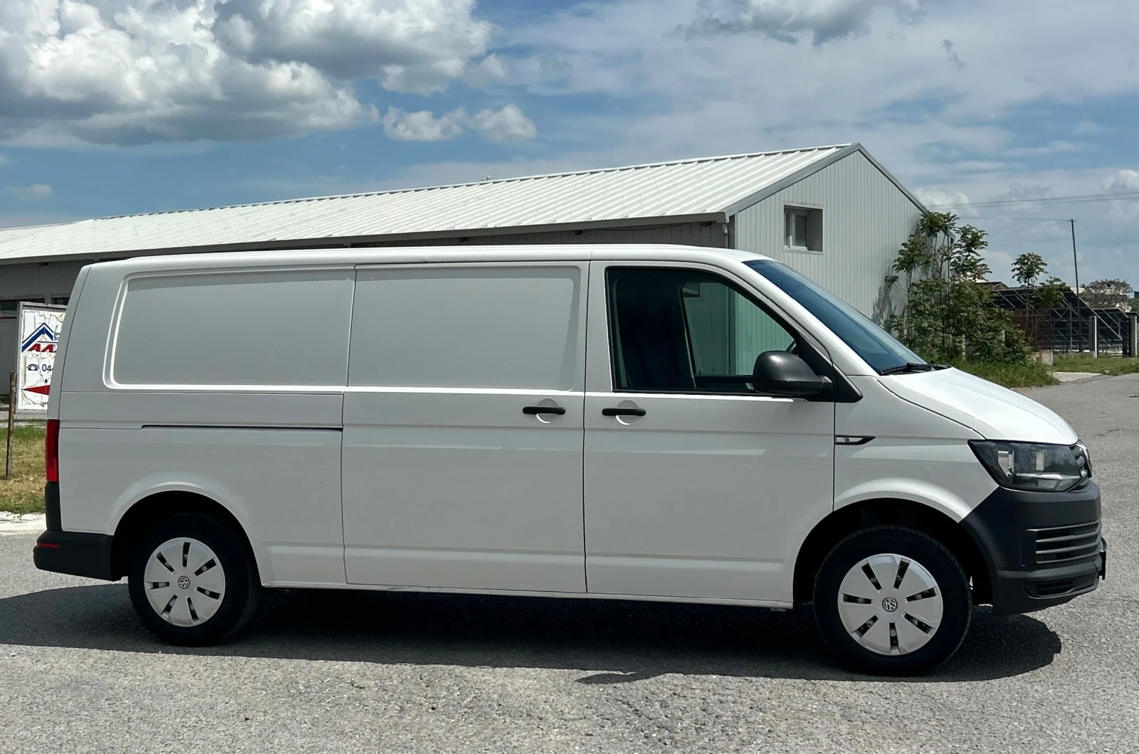 VW Transporter T6 2.0TDI Нов Внос Германия ТОП, снимка 4 - Бусове и автобуси - 54534182
