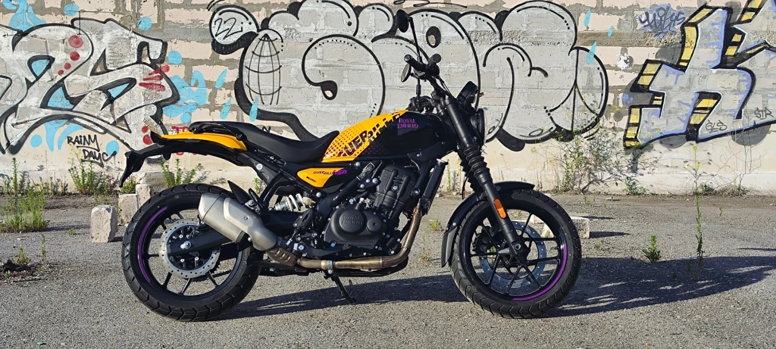 Royal Enfield Hymalayan Guerrilla 452 - изображение 2