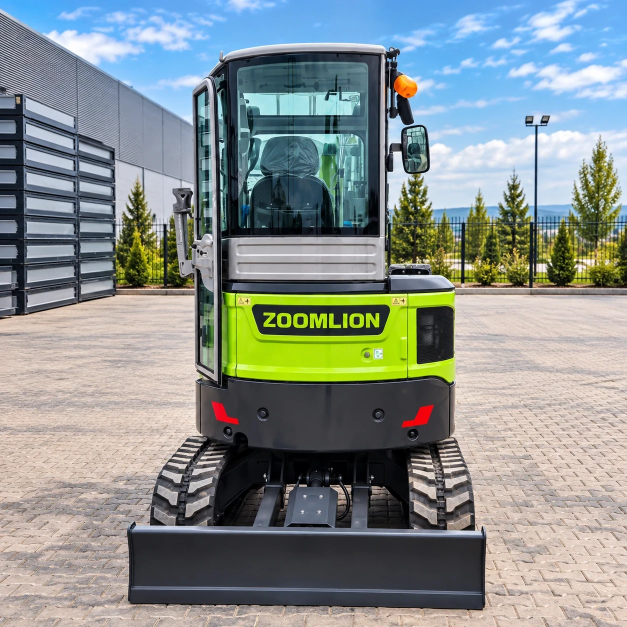 Багер ZOOMLION ZE26GU, снимка 2 - Индустриална техника - 54944716