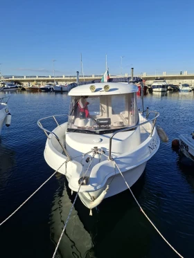 Моторна яхта Quicksilver 620, снимка 3