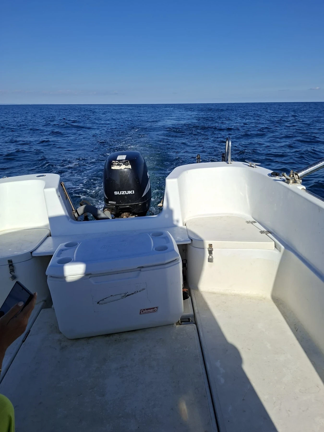 Моторна яхта Quicksilver 620, снимка 5 - Воден транспорт - 56432183