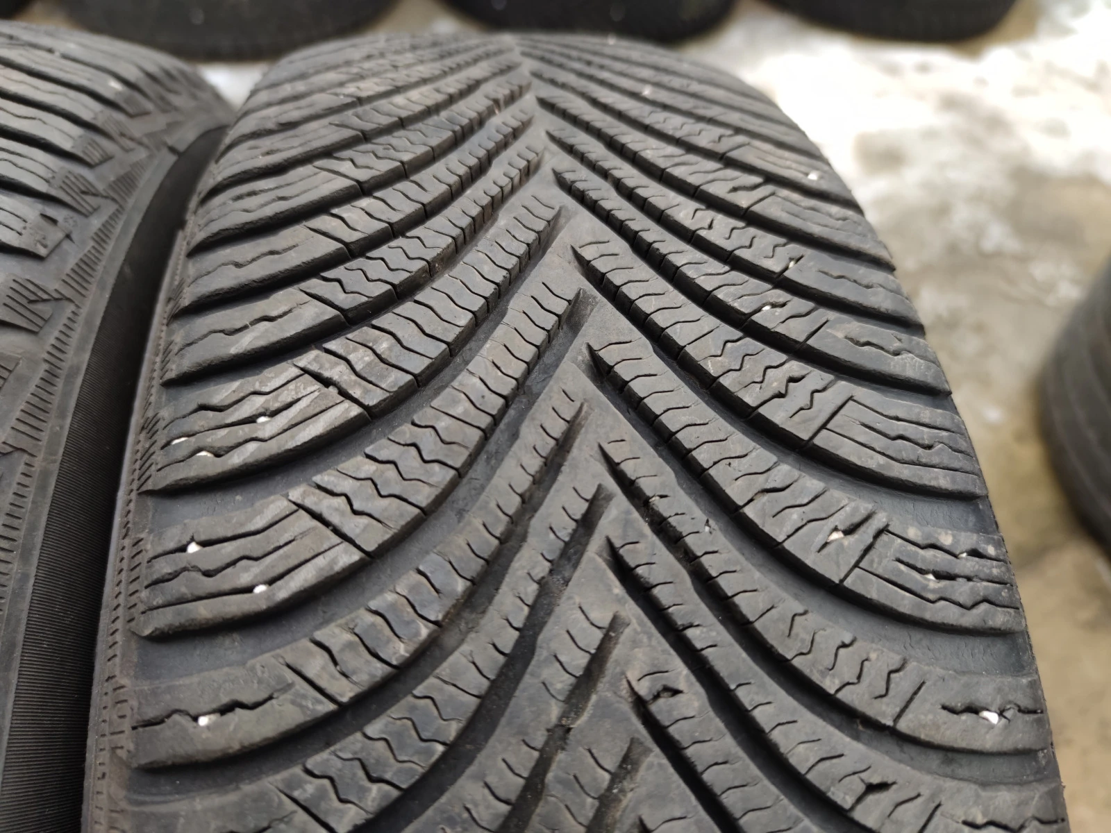  215/60R16 | Mobile.bg   4