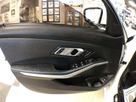 BMW 330 * xDrive NA * CARFAX * ЦЕНА ДО БГ, снимка 15