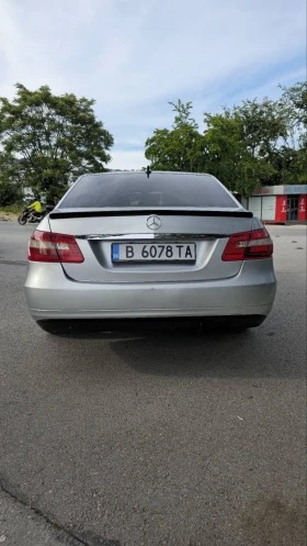 Mercedes-Benz E 250 CDI, снимка 6