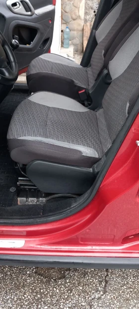 Обява за продажба на Peugeot Partner ~4 500 EUR - изображение 4 | Auto.bg Обява за продажба на Peugeot Partner ~4 500 EUR - изображение 4