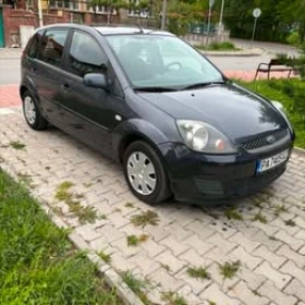 Ford Fiesta 1.3i, снимка 3 - Автомобили и джипове - 54821980