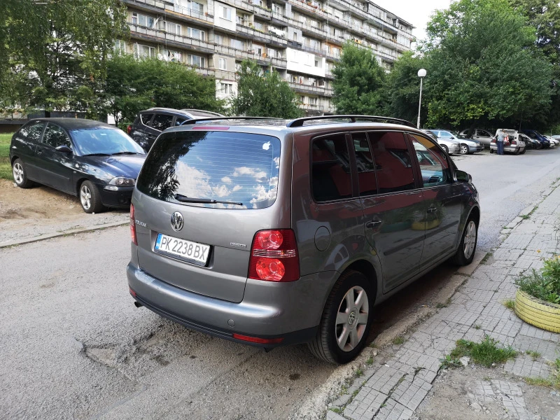 VW Touran 2.0 Ecofuel, снимка 3 - Автомобили и джипове - 47400776