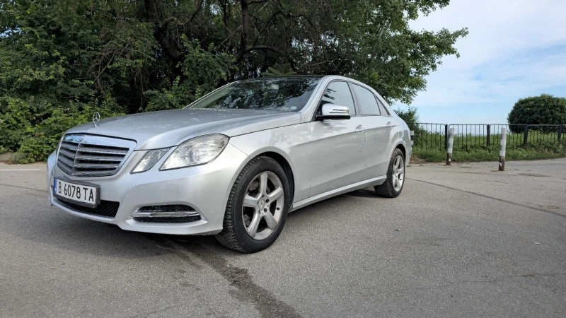 Mercedes-Benz E 250 CDI, снимка 1 - Автомобили и джипове - 46992277