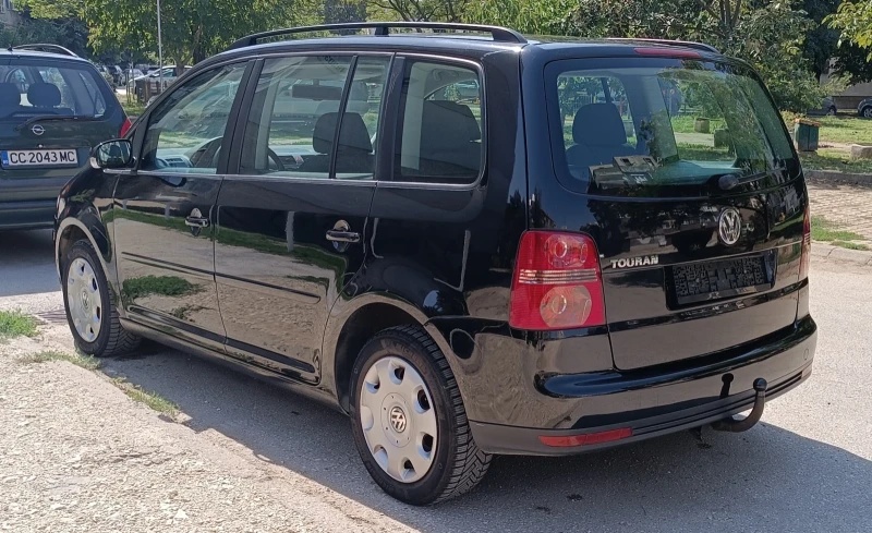 VW Touran 1.9 tdi, снимка 4 - Автомобили и джипове - 46769087