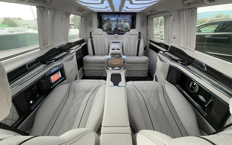 Mercedes-Benz V 300 d 4MATIC Long VIP, снимка 7 - Автомобили и джипове - 51406928