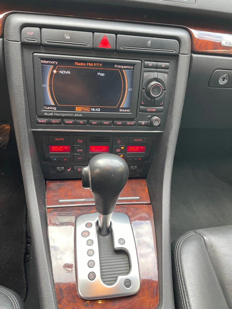 Audi A4 ABANT Quattro, снимка 11 - Автомобили и джипове - 52029943