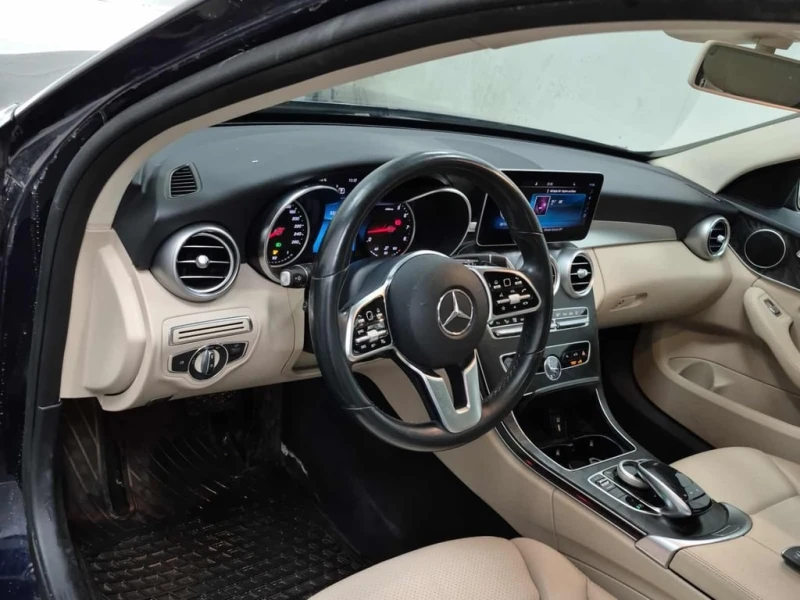Mercedes-Benz C 300 * CARFAX * БЕЗ ПЪРВОНАЧАЛНА ВНОСКА, снимка 5 - Автомобили и джипове - 52869273