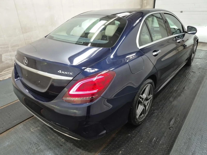 Mercedes-Benz C 300 * CARFAX * БЕЗ ПЪРВОНАЧАЛНА ВНОСКА, снимка 14 - Автомобили и джипове - 52869273