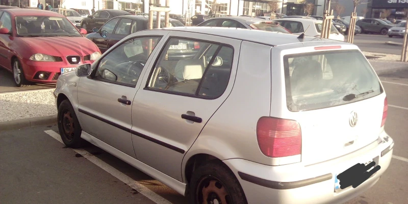 VW Polo, снимка 4 - Автомобили и джипове - 52914655