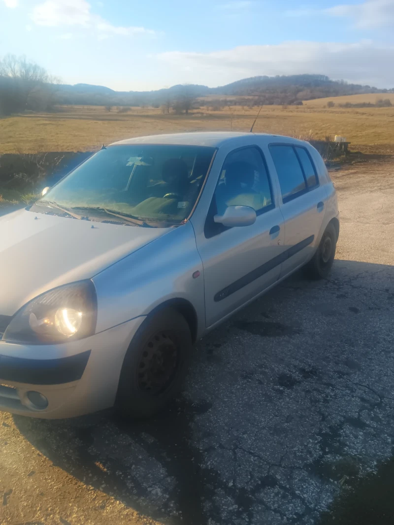 Renault Clio, снимка 3 - Автомобили и джипове - 53432491