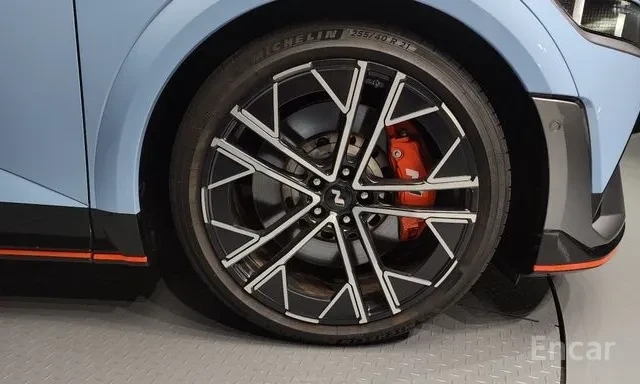 Hyundai Ioniq 5 N / 4X4 / ПАНОРАМА / 609HP/ 360 / HEAD-UP / ЛИЗИНГ, снимка 5 - Автомобили и джипове - 54988948